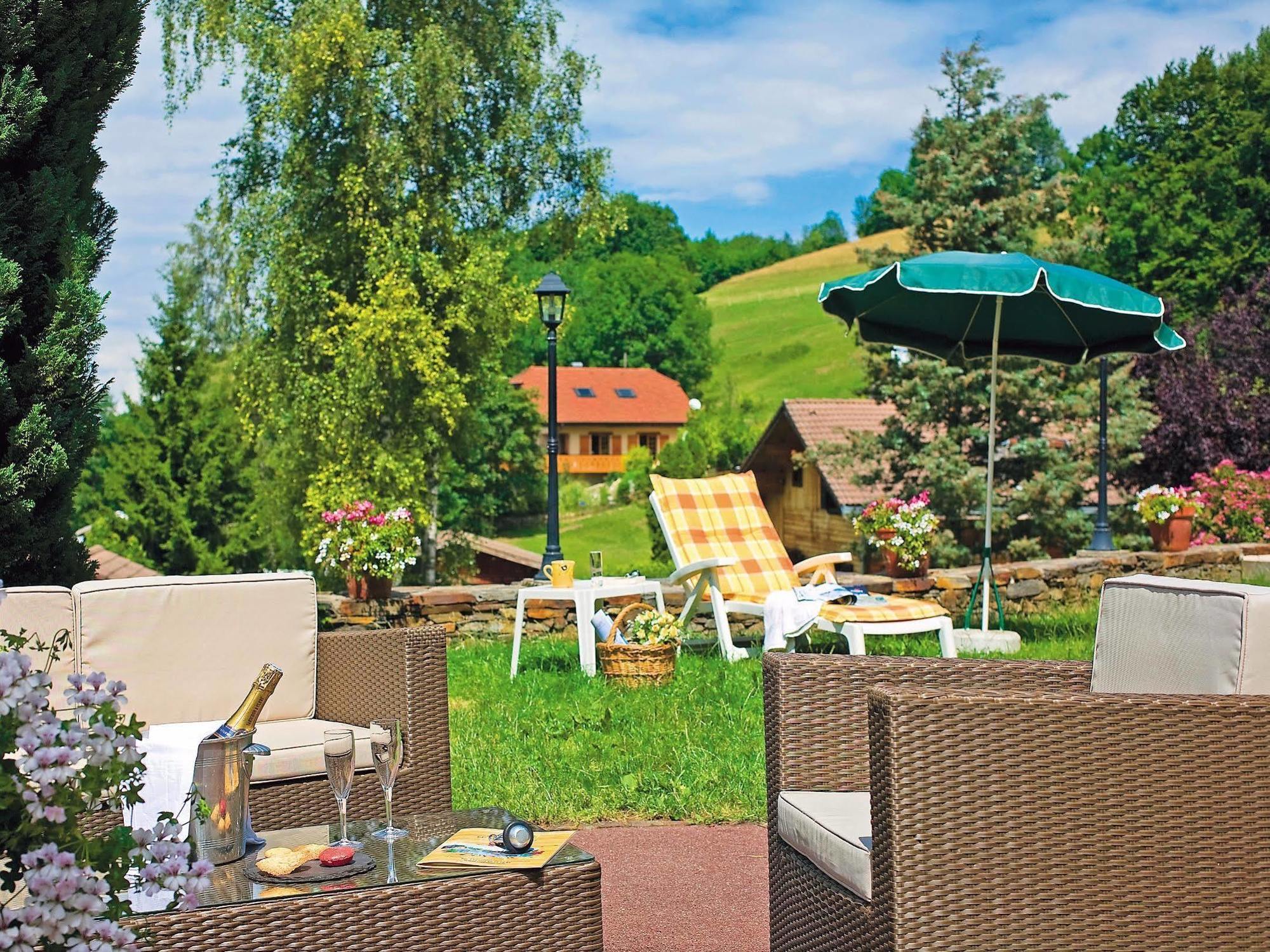 Le Cro-Bidou Hotel Берне Екстериор снимка