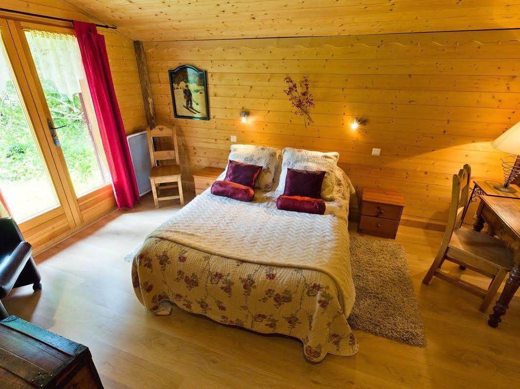 Le Cro-Bidou Hotel Берне Екстериор снимка