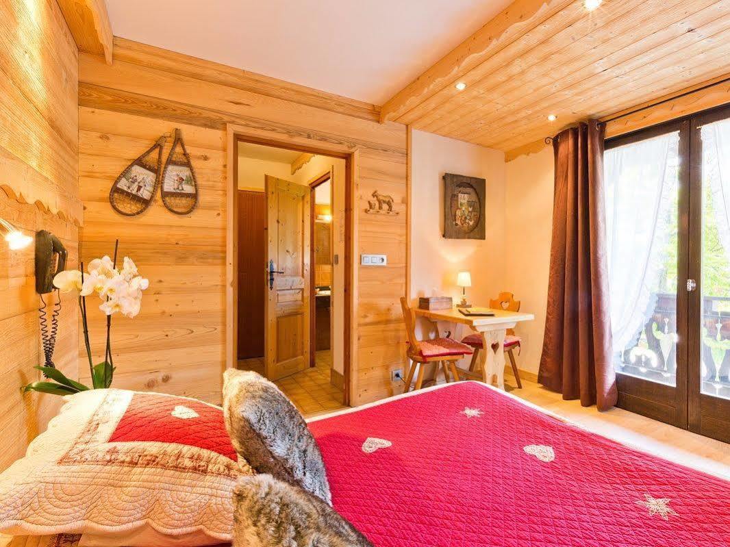 Le Cro-Bidou Hotel Берне Екстериор снимка